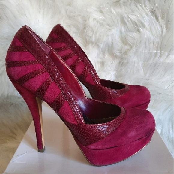 Bakers Platform Heels - Picture 2 of 9